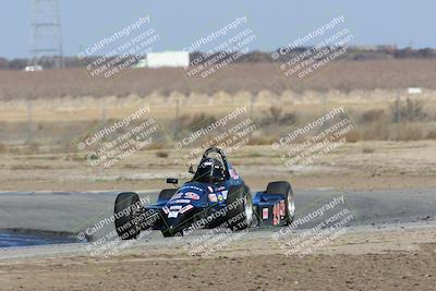 media/Feb-19-2022-Cal Club SCCA Super Tour (Sat) [[420969159b]]/Group 3/Race (Grapevine)/